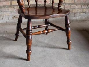 Windsor Smokers Bow or Captains Chair